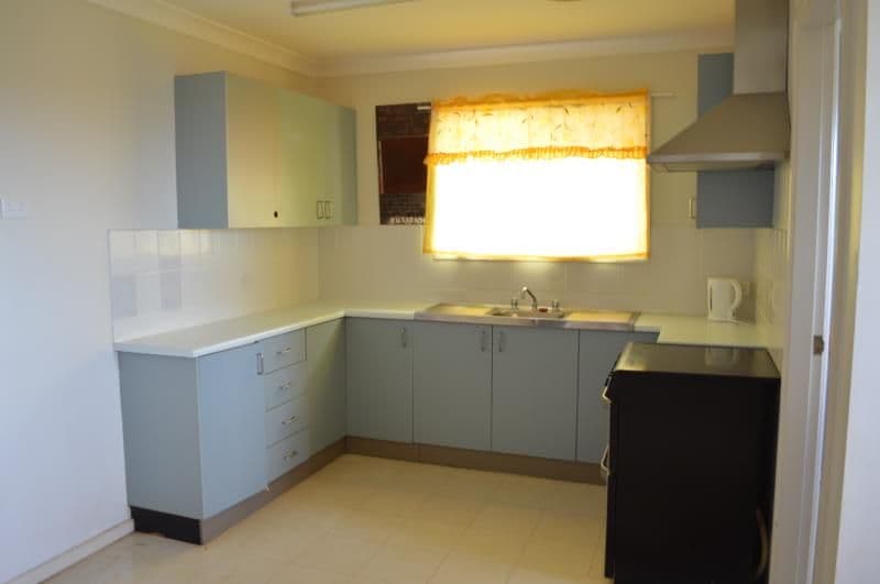 15 Tanderra Street, DUBBO NSW 2830, Dubbo - Thumbnail 2