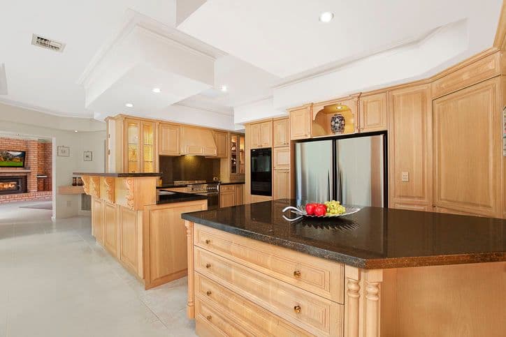 96 Old Warrandyte Road, DONVALE VIC 3111, Donvale - Thumbnail 4