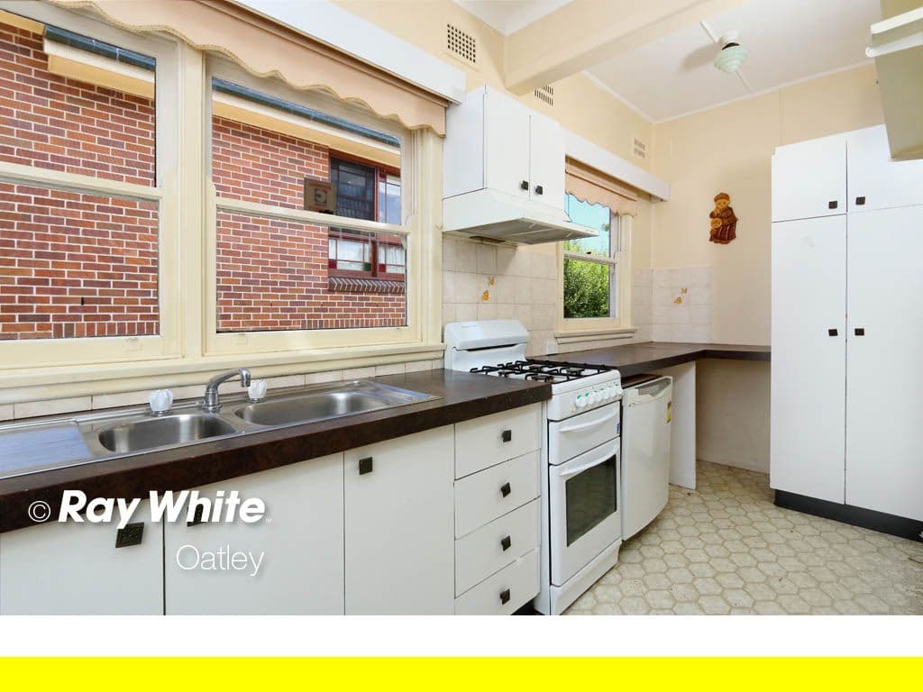 14 Seaforth Avenue, OATLEY NSW 2223, Oatley - Thumbnail 7