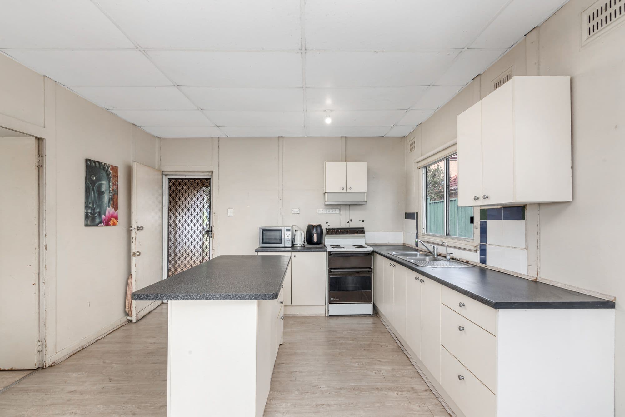 16 Lethbridge Street, St Marys NSW 2760, St Marys - Thumbnail 3