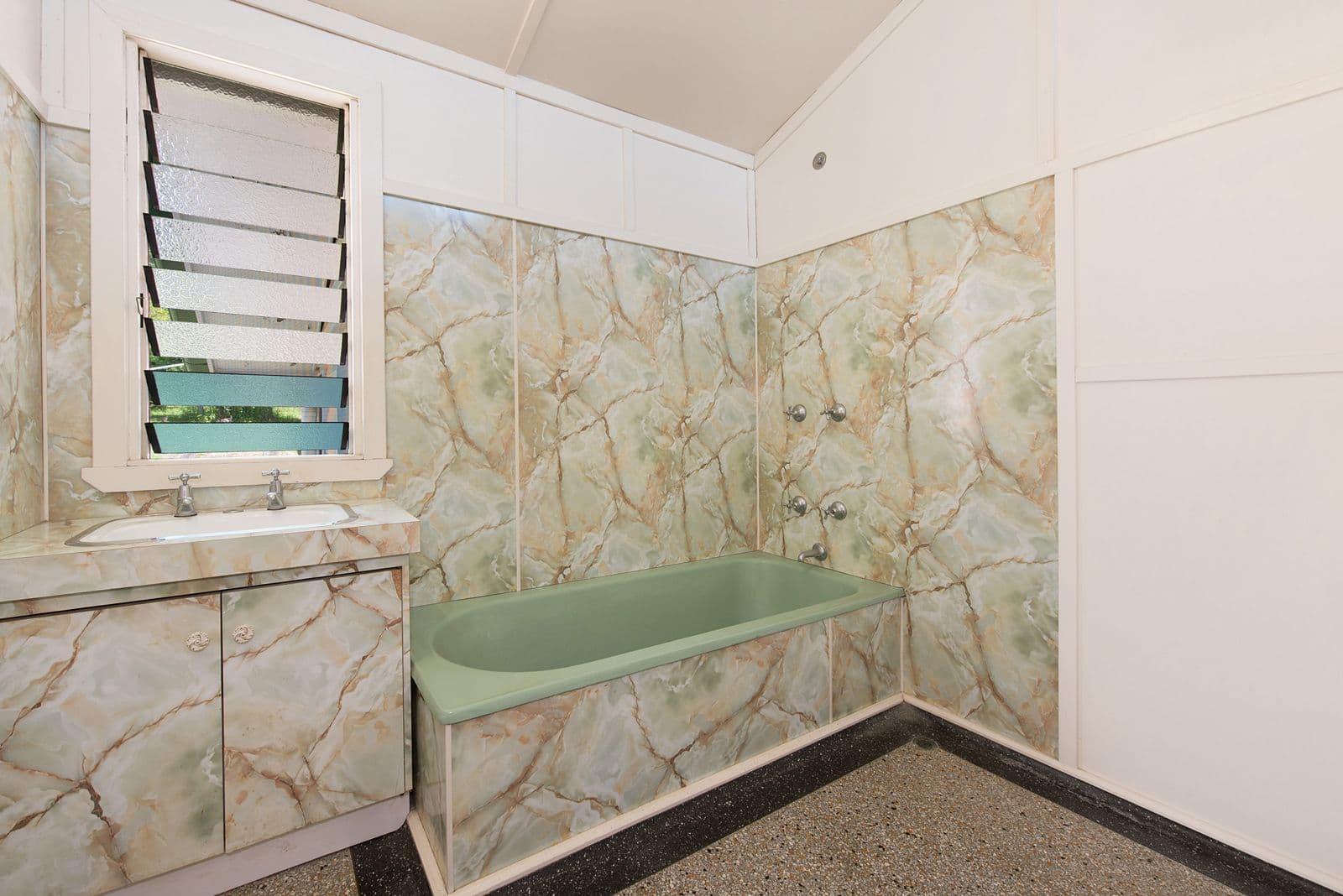 15 Tenby Street, Mount Gravatt QLD 4122, Mount Gravatt - Thumbnail 5