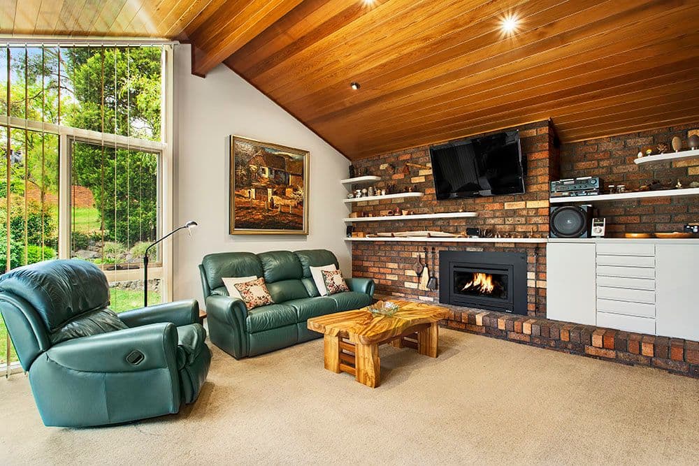 21 Longstaff Court, DONCASTER EAST VIC 3109, Doncaster East - Thumbnail 2