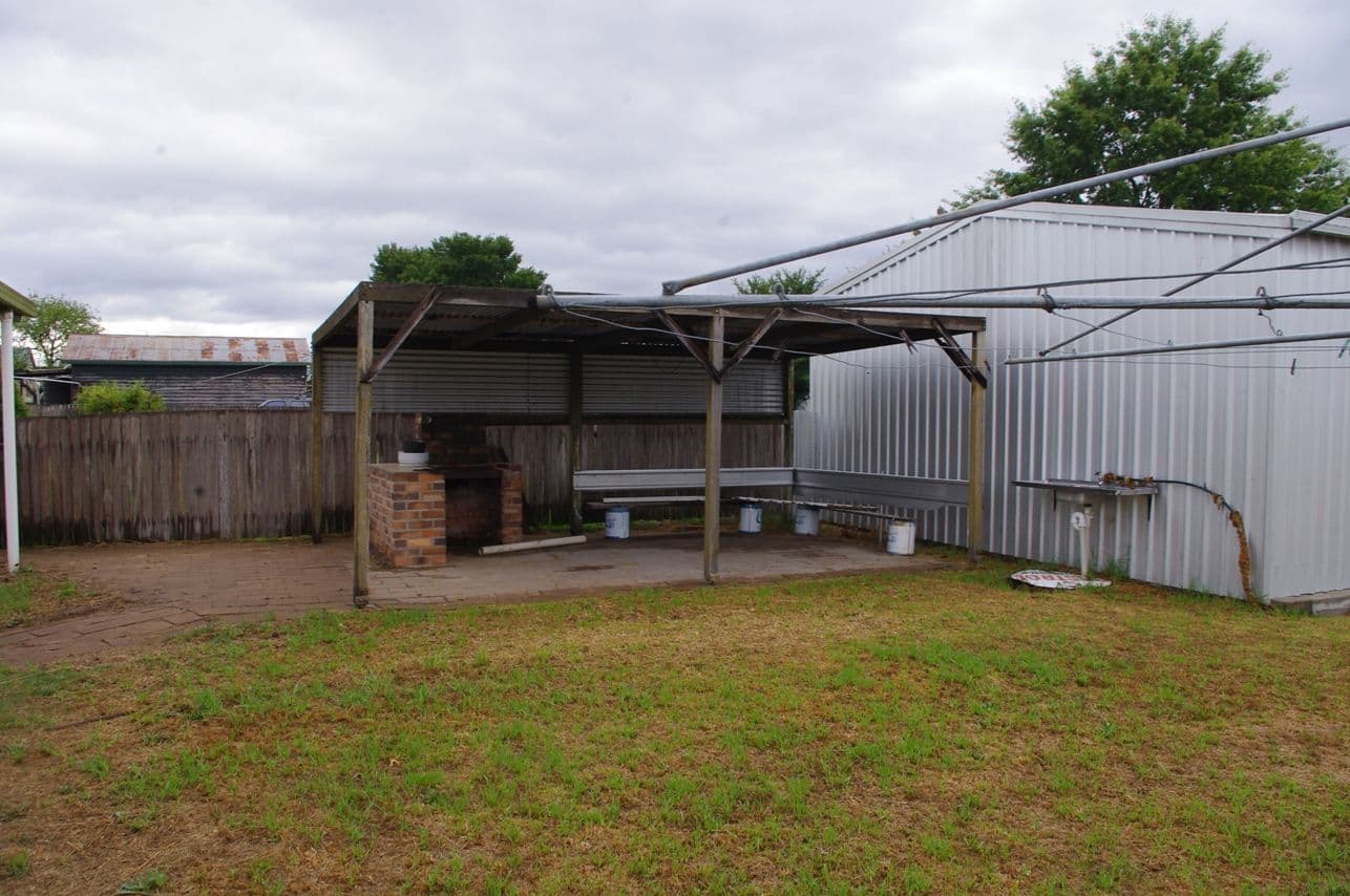 24 Tomline Street, BUNDARRA NSW 2359, Bundarra - Thumbnail 3