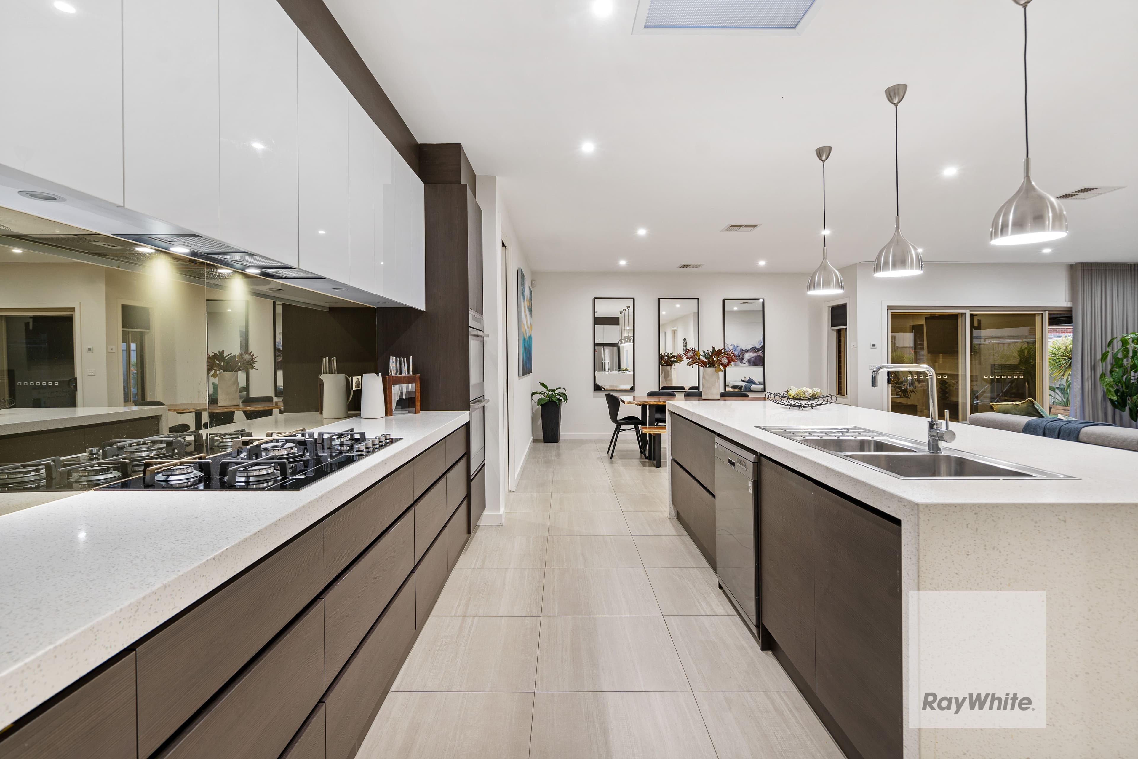 3 Clarence Way, Taylors Hill VIC 3037, Taylors Hill - Thumbnail 5
