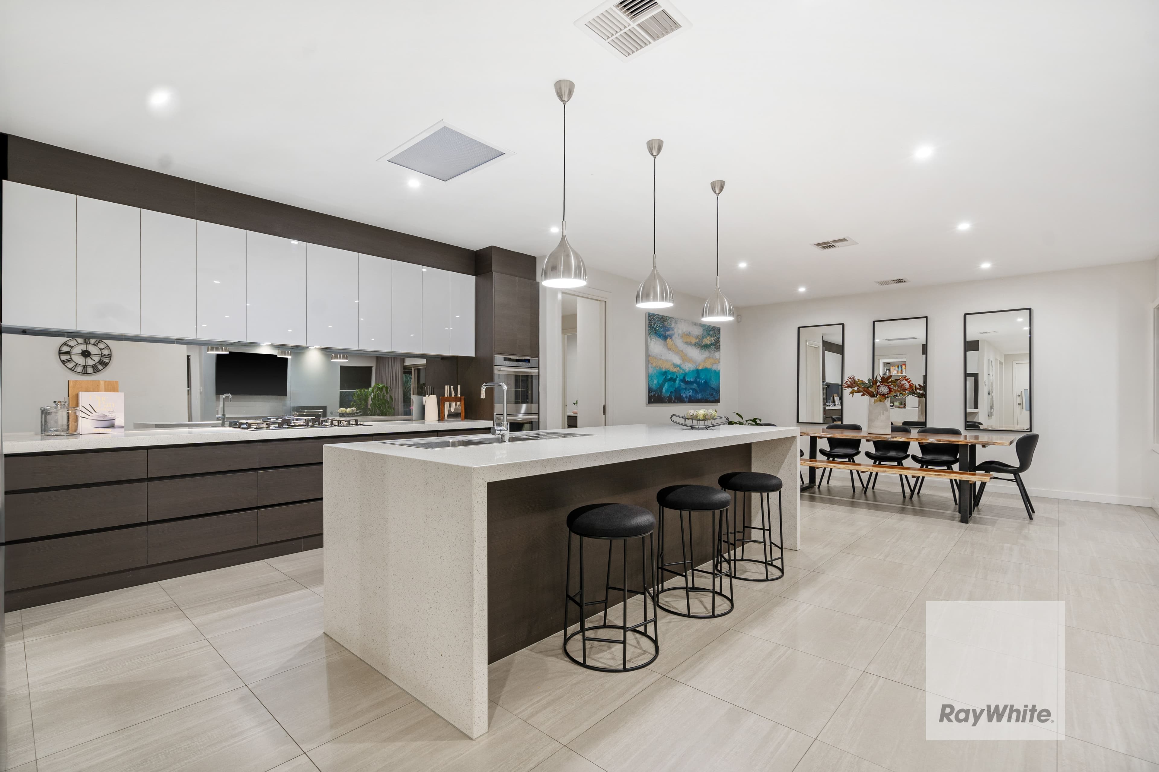 3 Clarence Way, Taylors Hill VIC 3037, Taylors Hill - Thumbnail 6