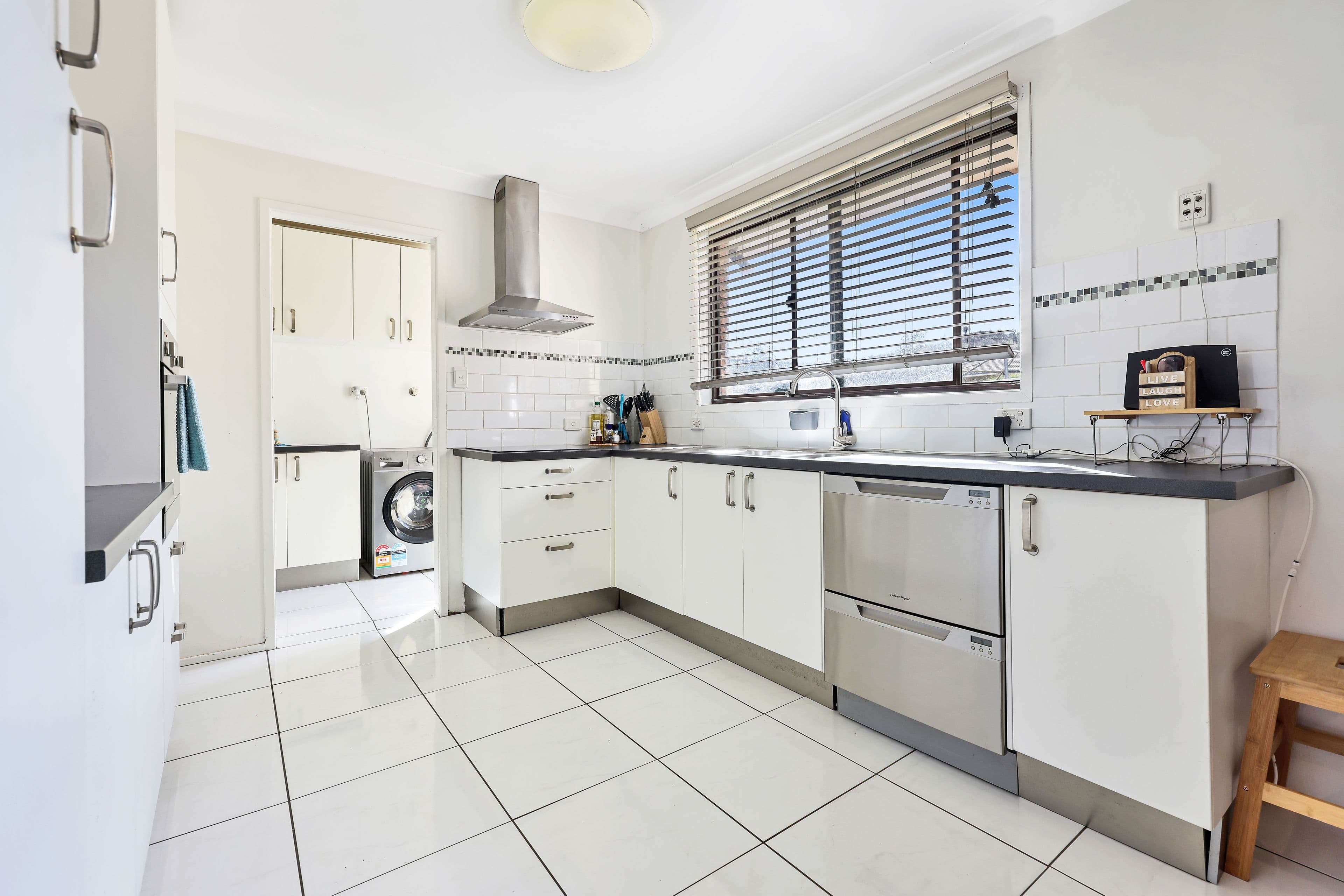 2 Charles Coxen Close, Tamworth NSW 2340, Oxley Vale - Thumbnail 4