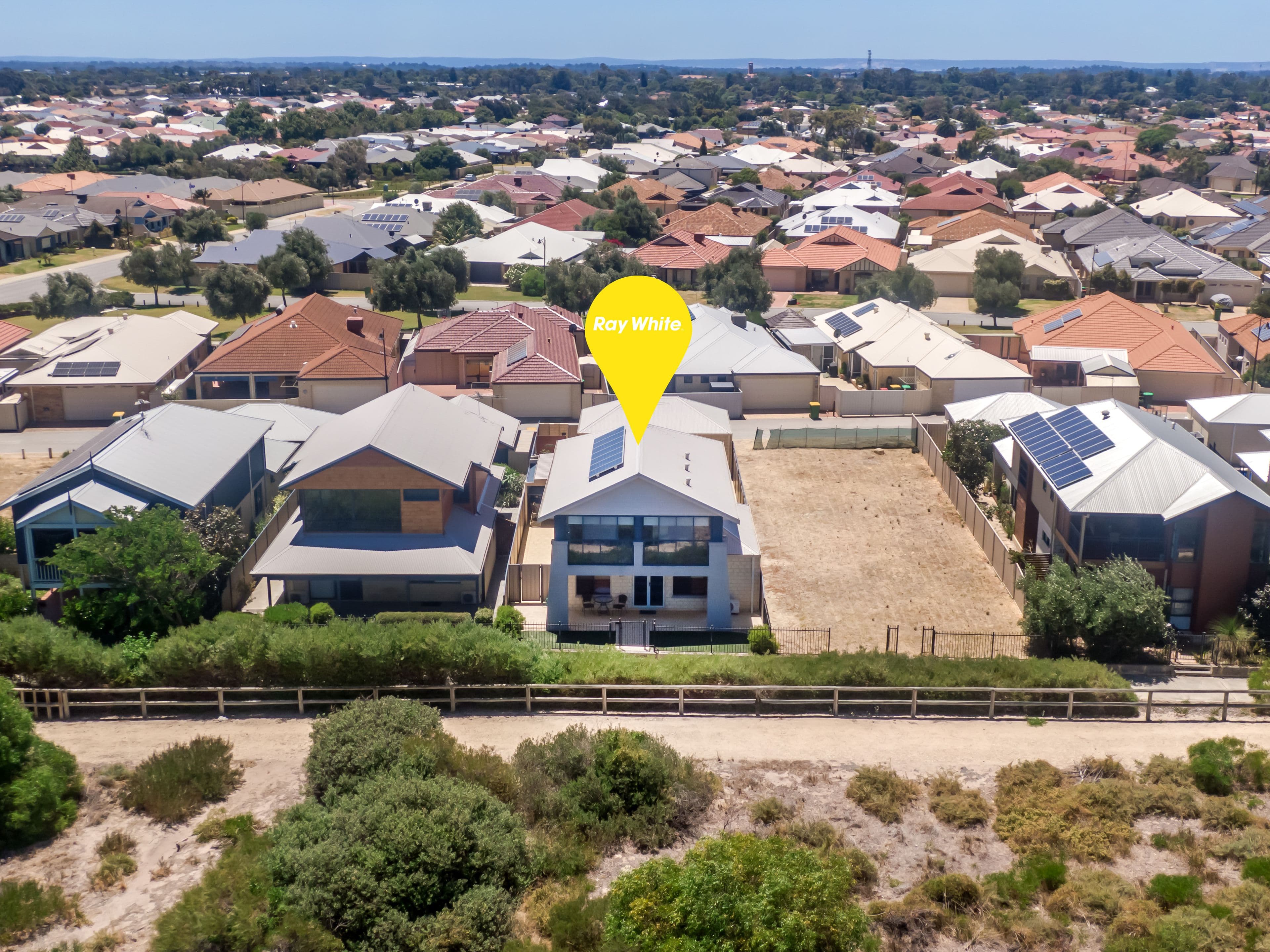 35 Jupiter Bend, Rockingham WA 6168, Rockingham - Thumbnail 2