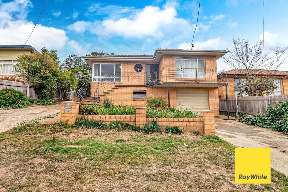 32 Cassidy Street, Queanbeyan West NSW 2620, Queanbeyan West - Image 1