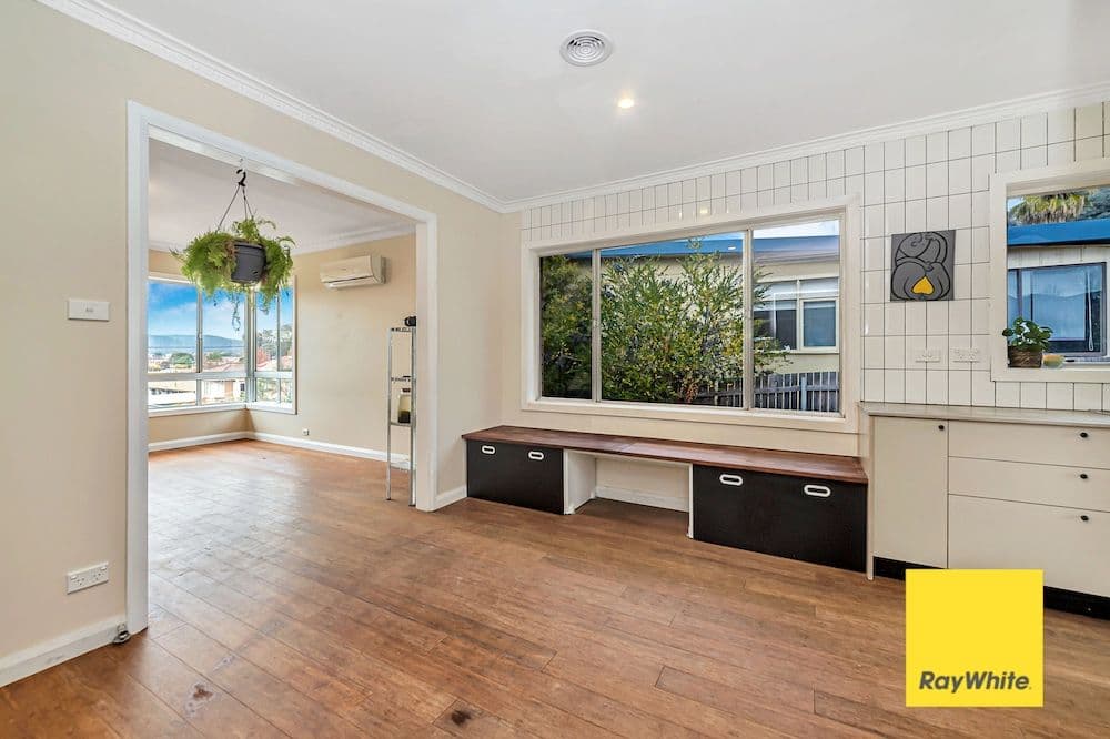 32 Cassidy Street, Queanbeyan West NSW 2620, Queanbeyan West - Thumbnail 5