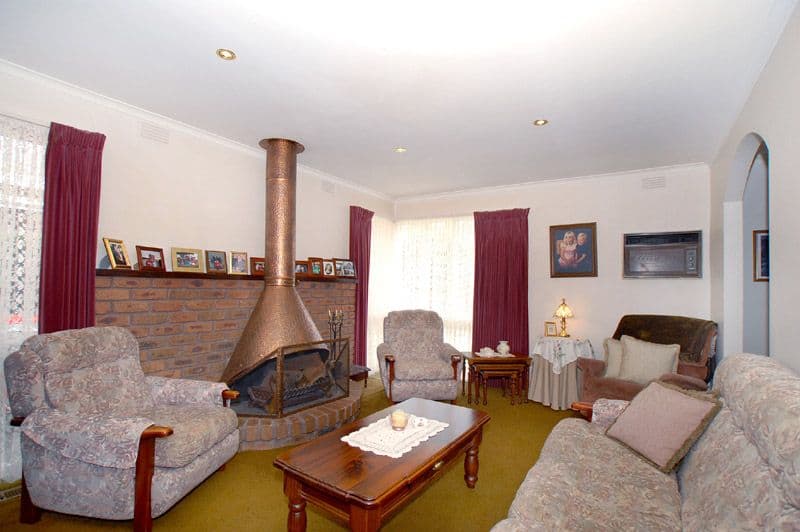 1  Cromwell Court, KEYSBOROUGH VIC 3173, Keysborough - Thumbnail 2