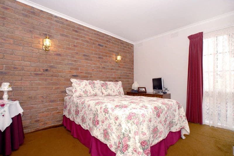 1  Cromwell Court, KEYSBOROUGH VIC 3173, Keysborough - Thumbnail 3