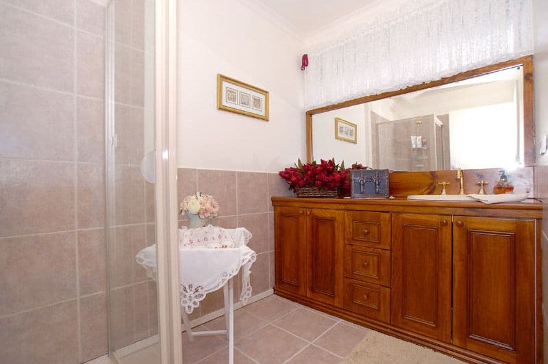 1  Cromwell Court, KEYSBOROUGH VIC 3173, Keysborough - Thumbnail 5