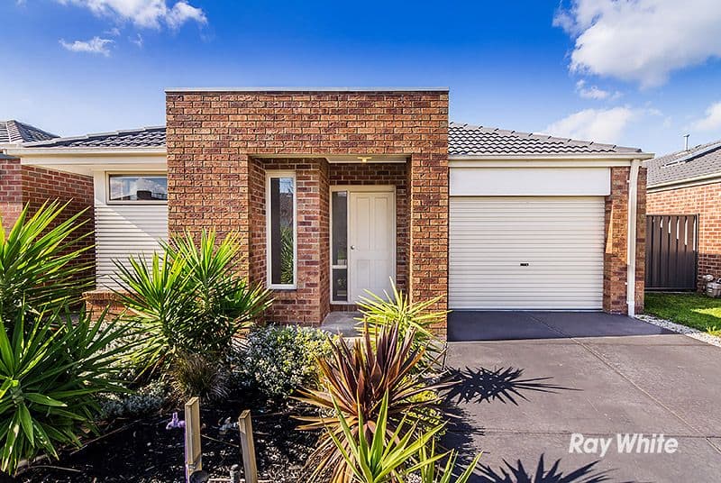 39 Kindred Avenue, Cranbourne North VIC 3977, Cranbourne North - Image 1