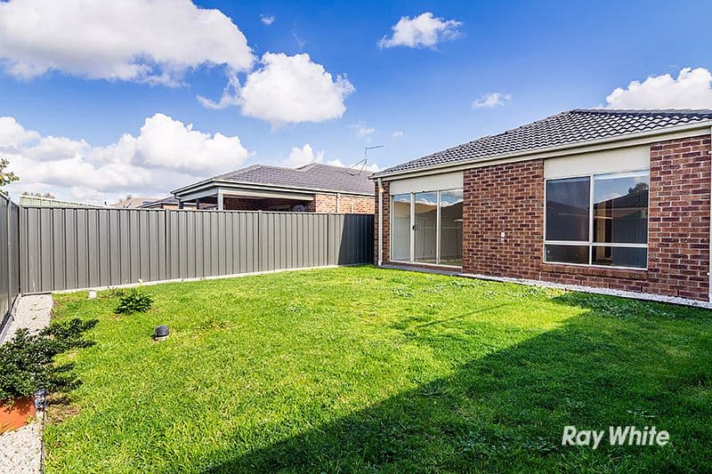 39 Kindred Avenue, Cranbourne North VIC 3977, Cranbourne North - Thumbnail 8