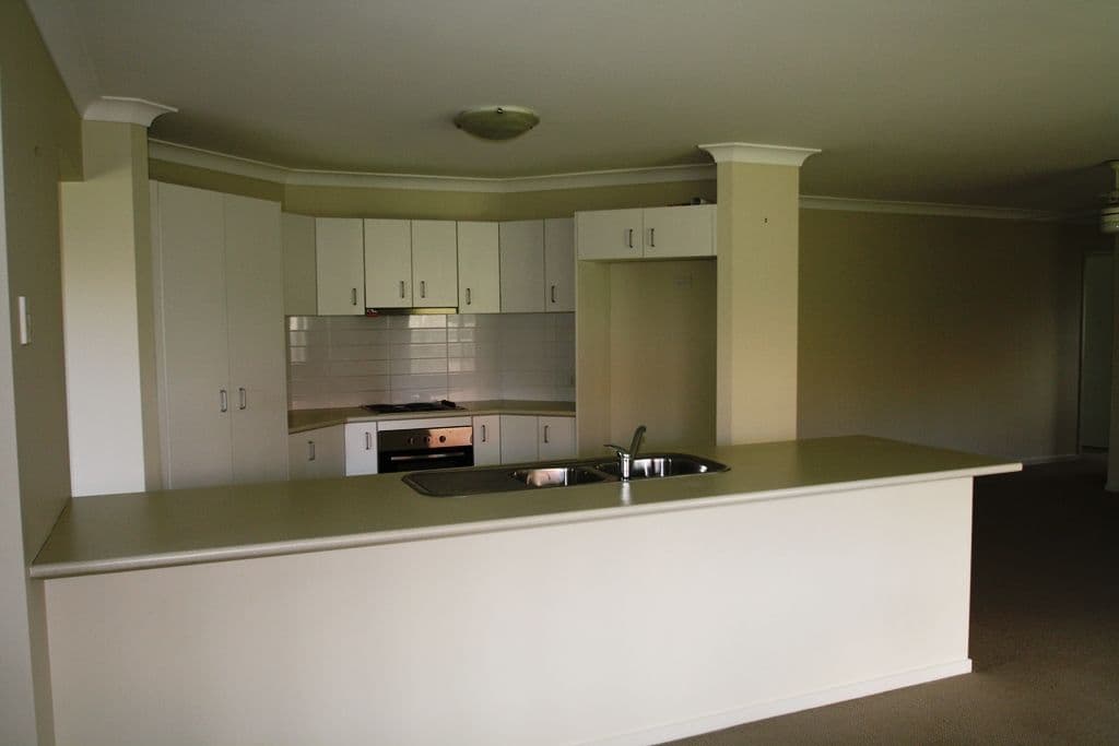 12 Ridgeview Road, WARWICK QLD 4370, Warwick - Thumbnail 6