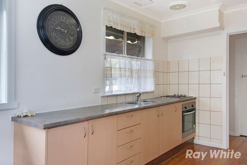 11 Mollison Street, Dandenong North VIC 3175, Dandenong North - Thumbnail 4