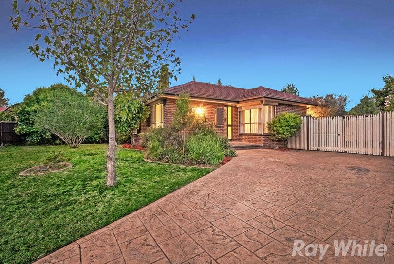 21 Blamey Avenue, Mill Park VIC 3082, Mill Park - Image 1