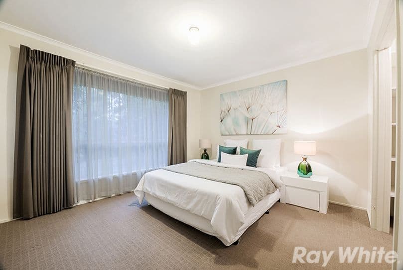 21 Blamey Avenue, Mill Park VIC 3082, Mill Park - Thumbnail 5