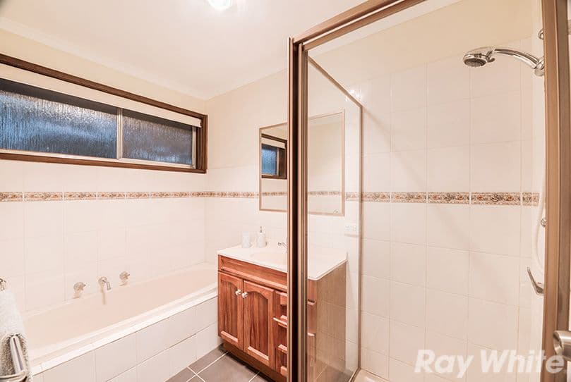 21 Blamey Avenue, Mill Park VIC 3082, Mill Park - Thumbnail 8