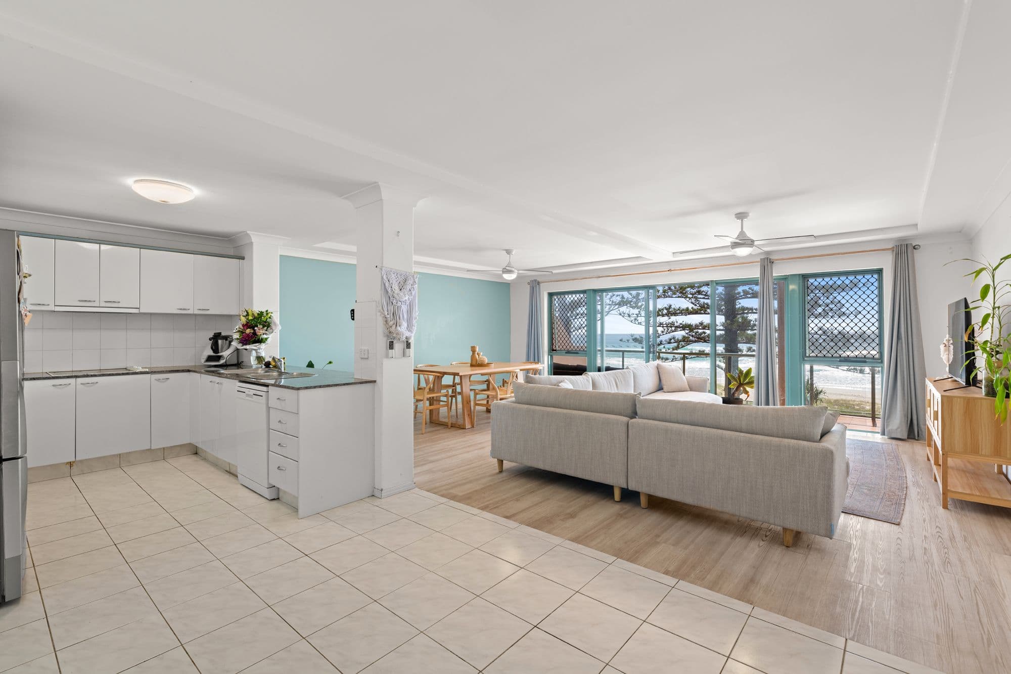 28 Marine Parade, Miami QLD 4220, Miami - Thumbnail 7