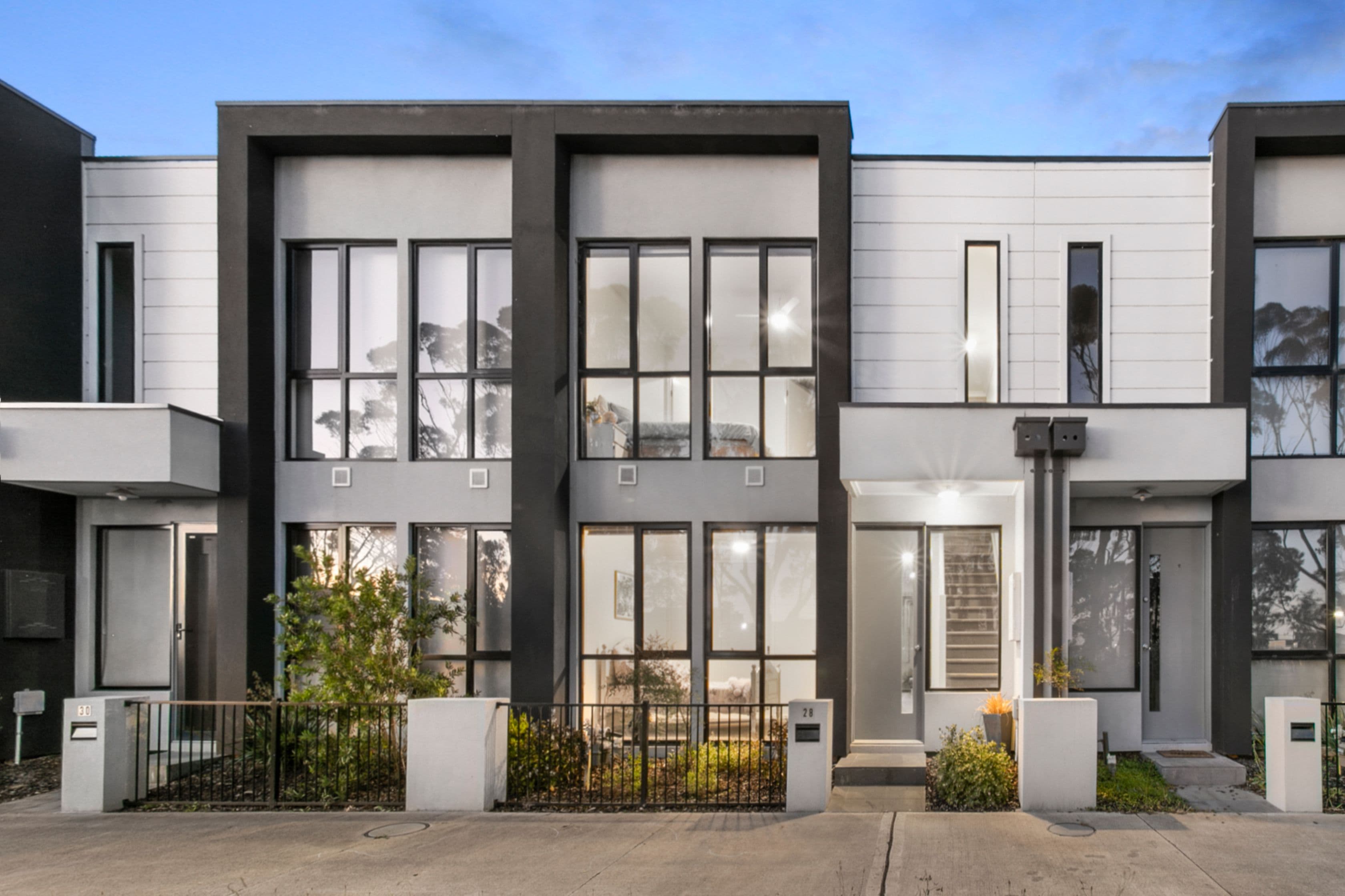 28 Titan Lodge Walk, Pakenham VIC 3810, Pakenham - Image 1