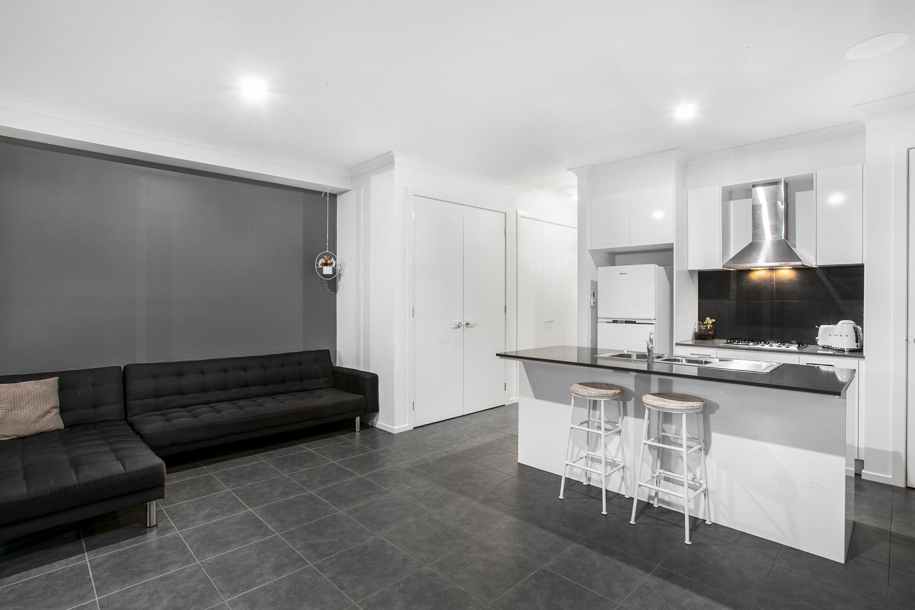 28 Titan Lodge Walk, Pakenham VIC 3810, Pakenham - Thumbnail 3
