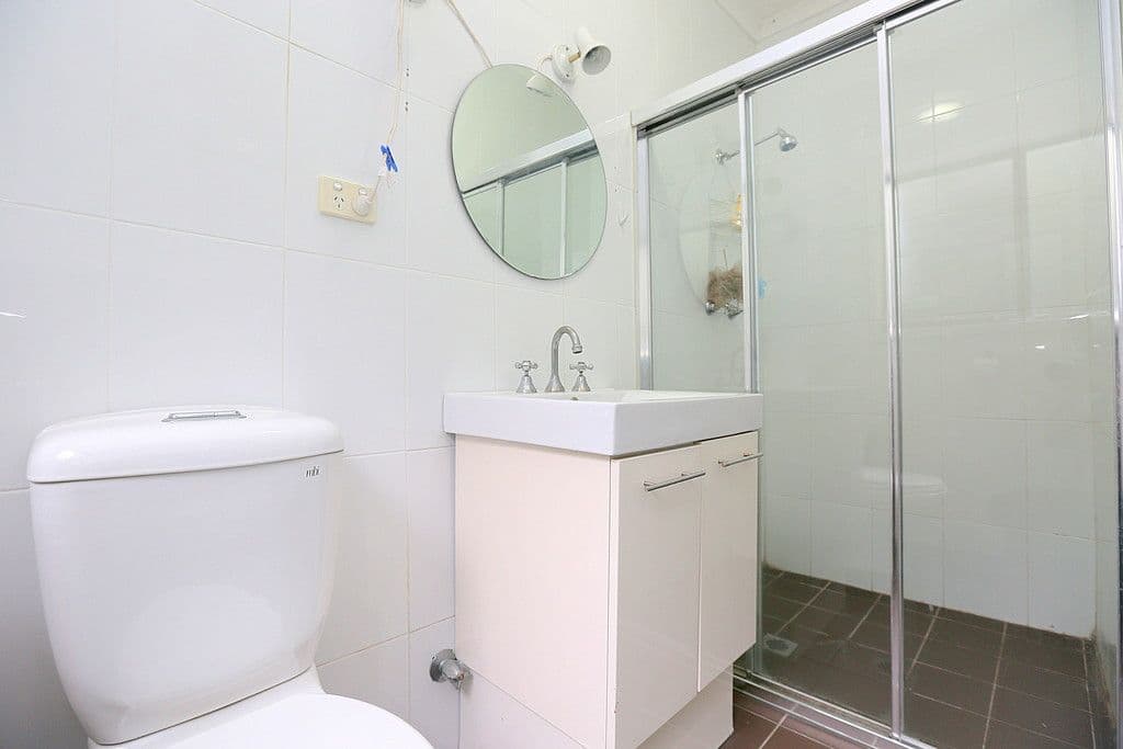 32 Chiswick Road, Greenacre NSW 2190, Greenacre - Thumbnail 6