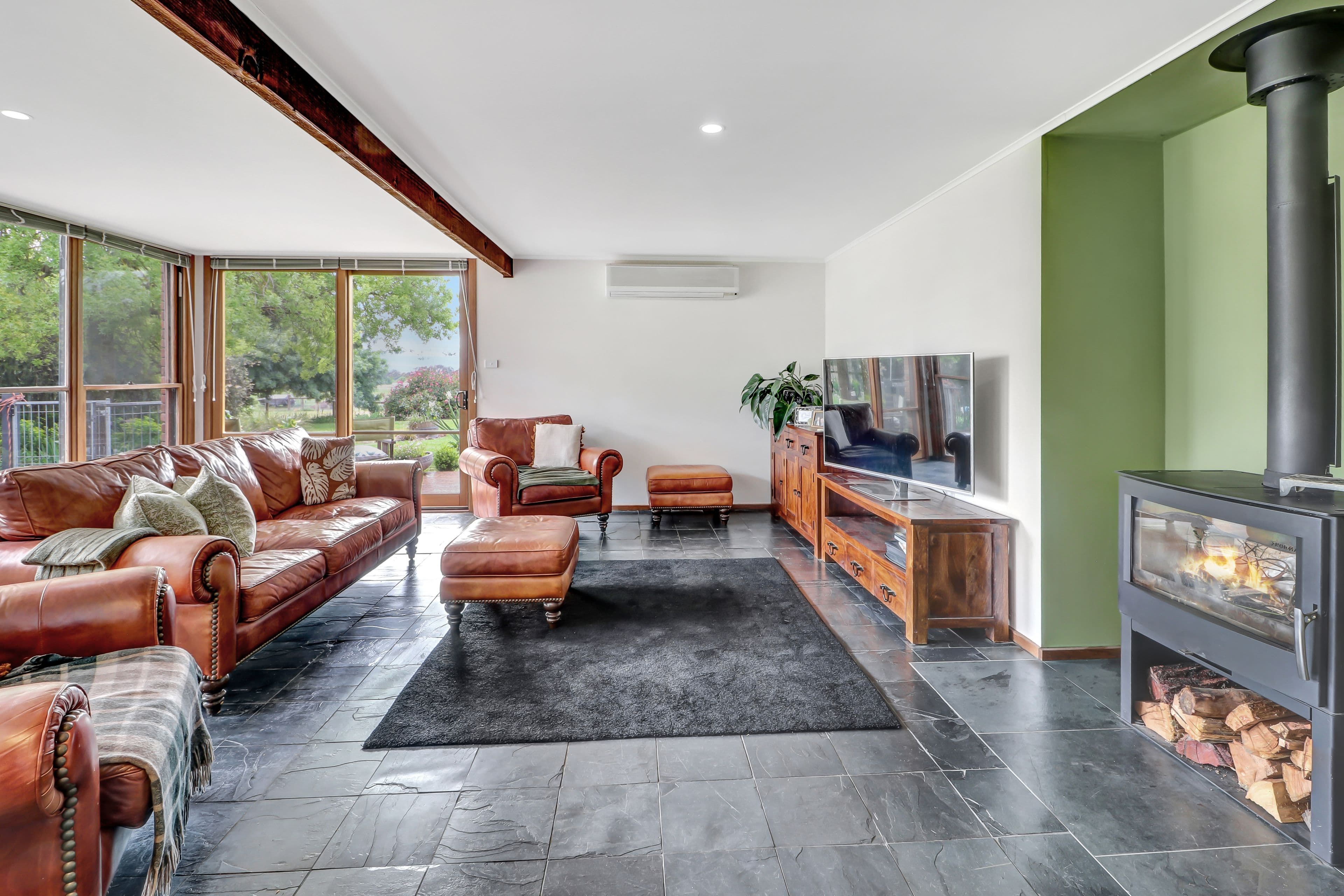 94 Highton Lane, Mansfield VIC 3722, Mansfield - Thumbnail 4