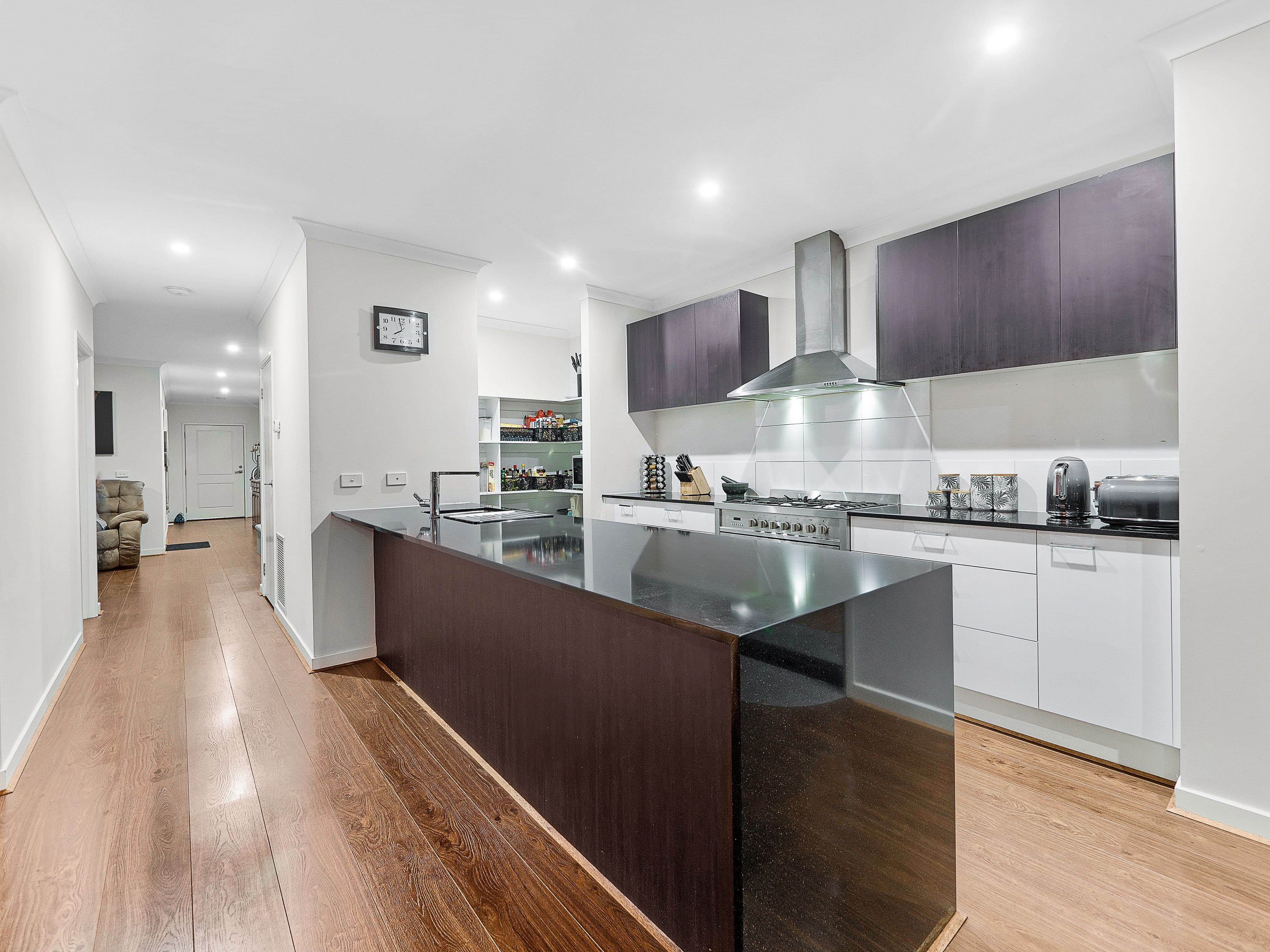 27 St Clair Avenue, Cranbourne West VIC 3977, Cranbourne West - Thumbnail 3