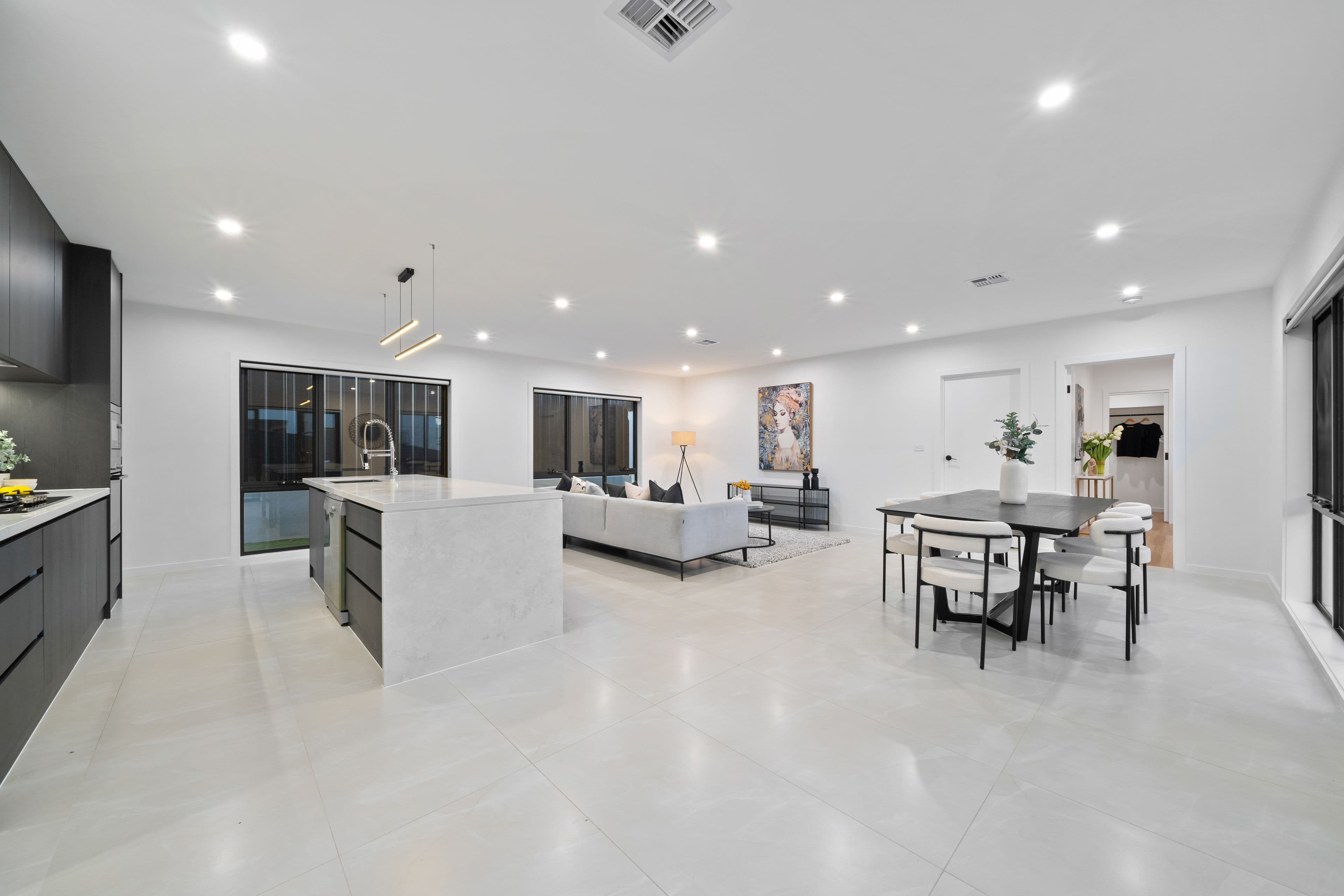 103 Sculthorpe Avenue, WHITLAM ACT 2611, Whitlam - Thumbnail 5