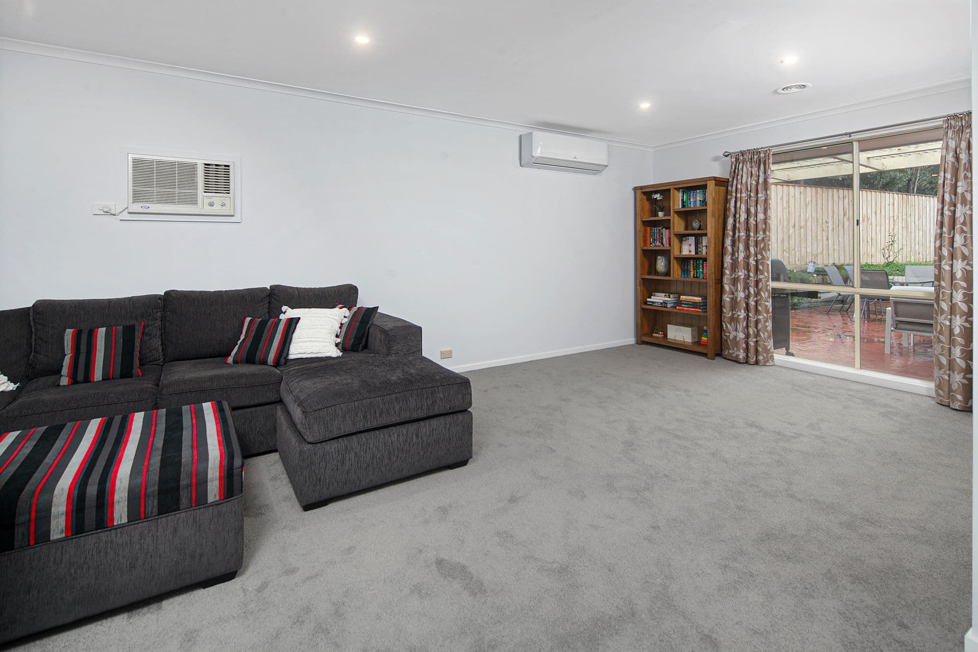 4 Wattle Bird Way, Langwarrin VIC 3910, Langwarrin - Thumbnail 2