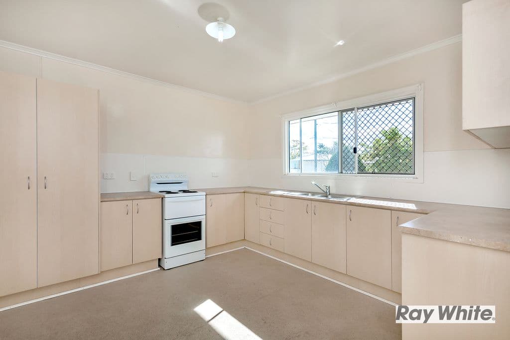 121 Lorikeet Street, INALA QLD 4077, Inala - Thumbnail 4