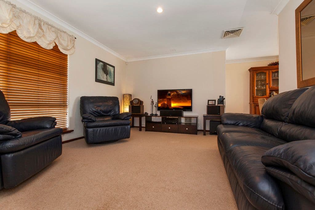 52 Carlisle Street, SHOALWATER WA 6169, Shoalwater - Thumbnail 4