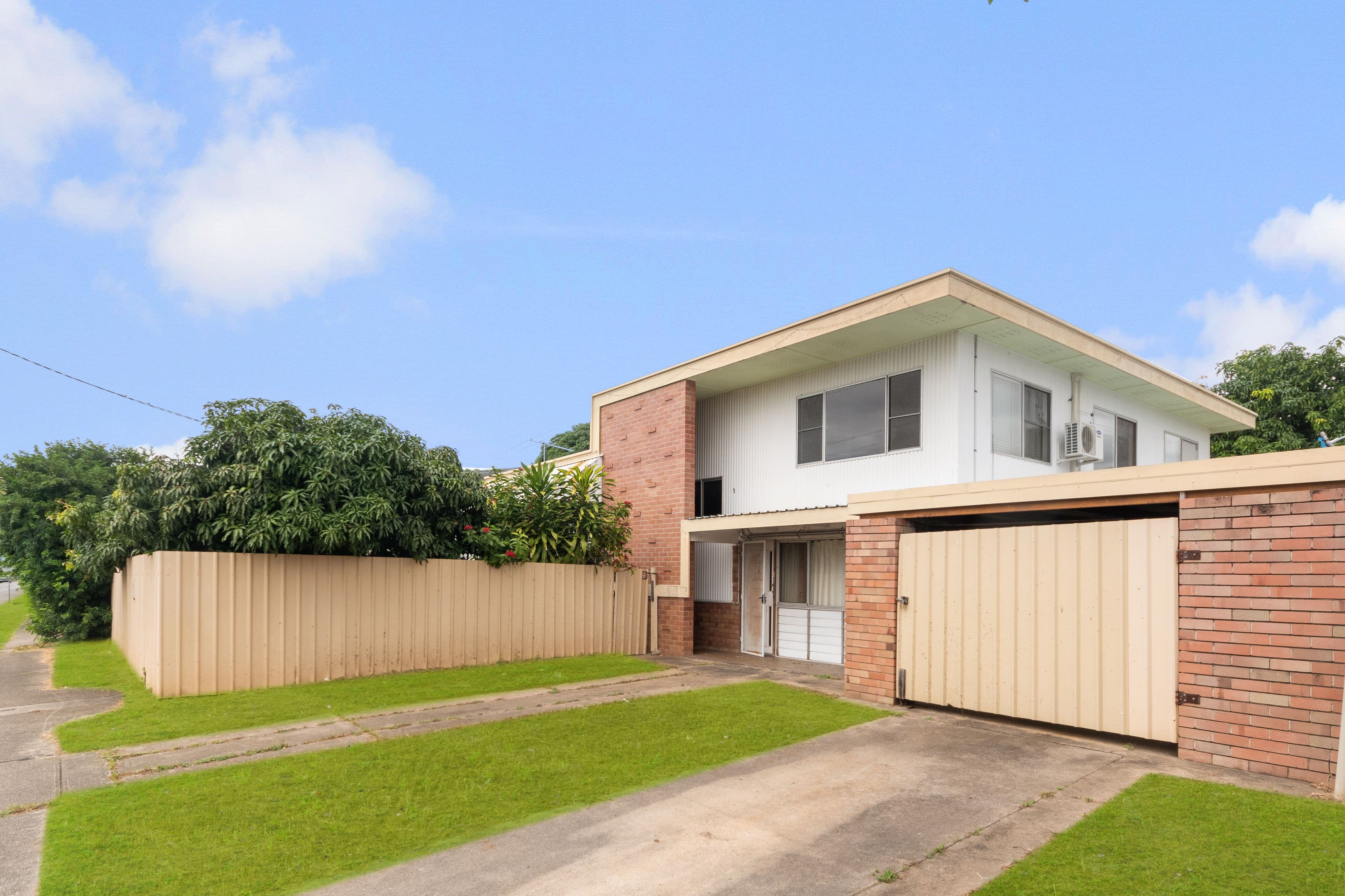 166 Charles Street, Cranbrook QLD 4814, Cranbrook - Image 1