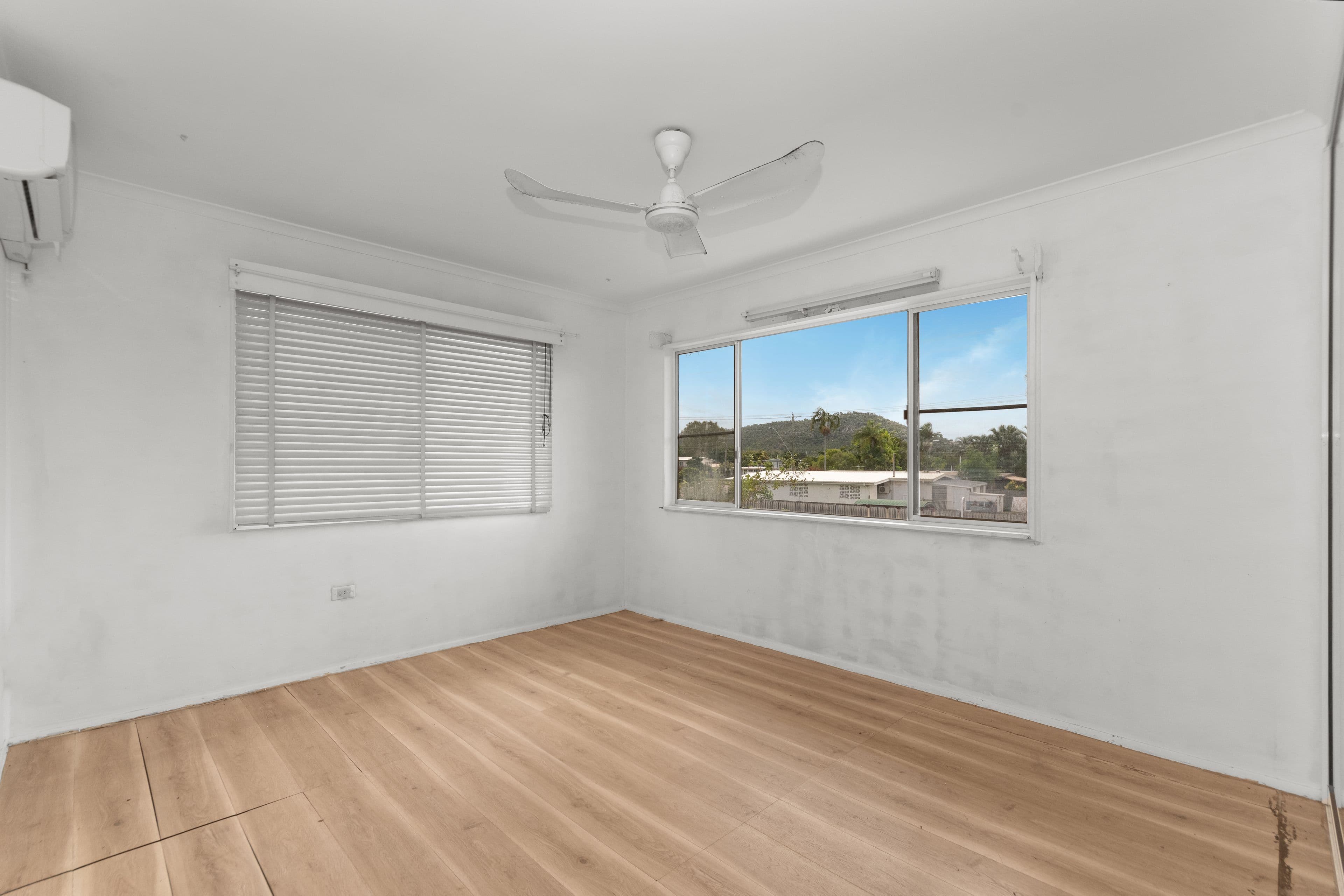 166 Charles Street, Cranbrook QLD 4814, Cranbrook - Thumbnail 5