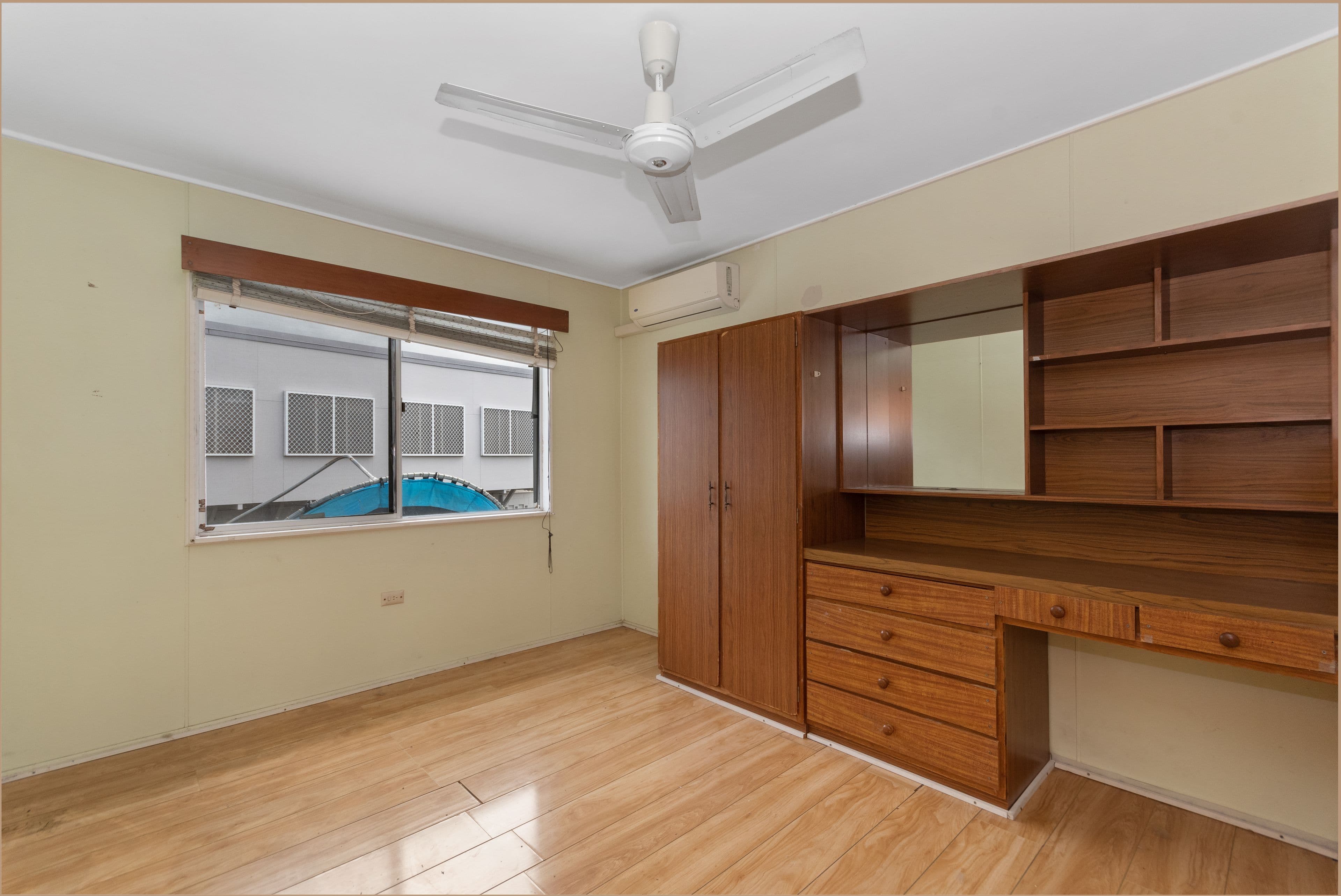 166 Charles Street, Cranbrook QLD 4814, Cranbrook - Thumbnail 7