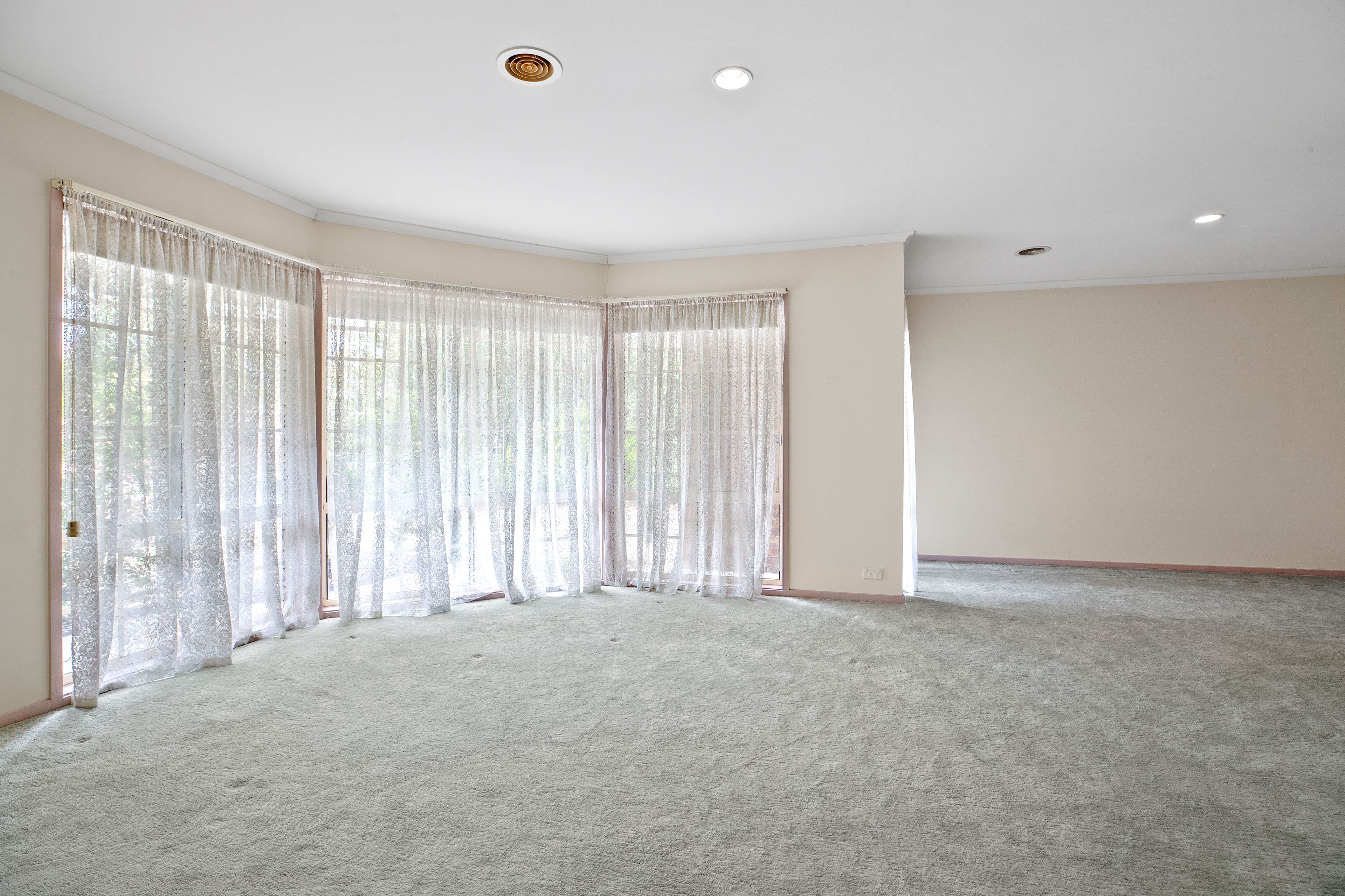 441 Dandelion Drive, Rowville VIC 3178, Rowville - Thumbnail 2