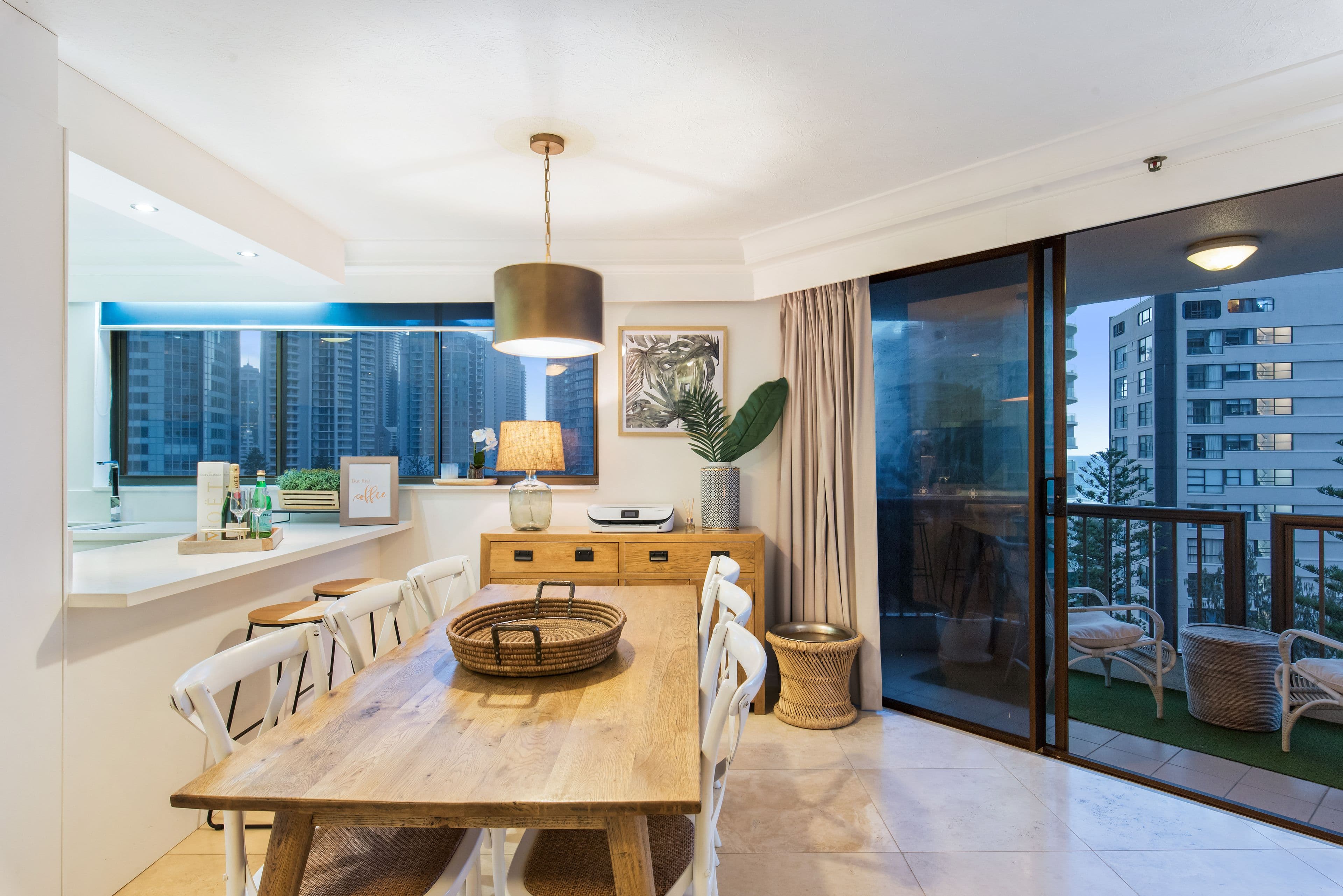 28 Northcliffe Terrace, Surfers Paradise QLD 4217, Surfers Paradise - Thumbnail 2