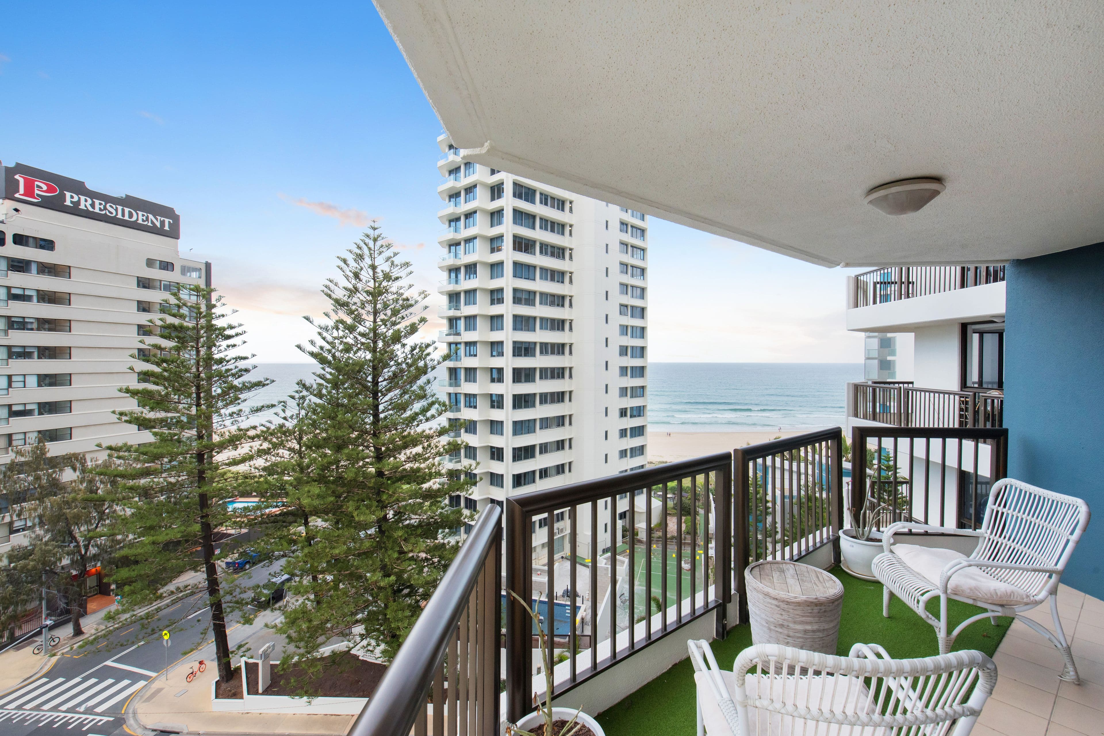 28 Northcliffe Terrace, Surfers Paradise QLD 4217, Surfers Paradise - Thumbnail 5