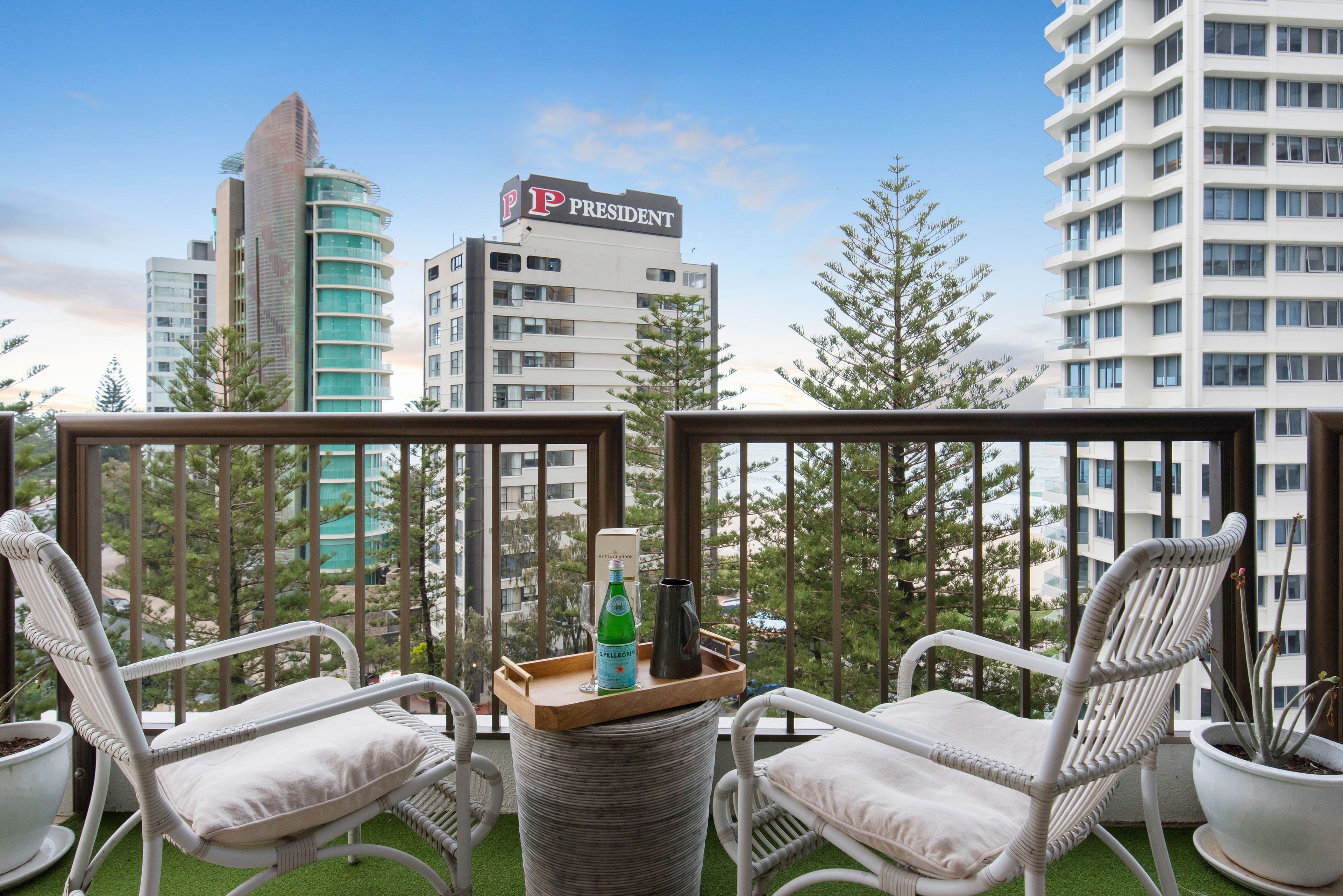 28 Northcliffe Terrace, Surfers Paradise QLD 4217, Surfers Paradise - Thumbnail 7