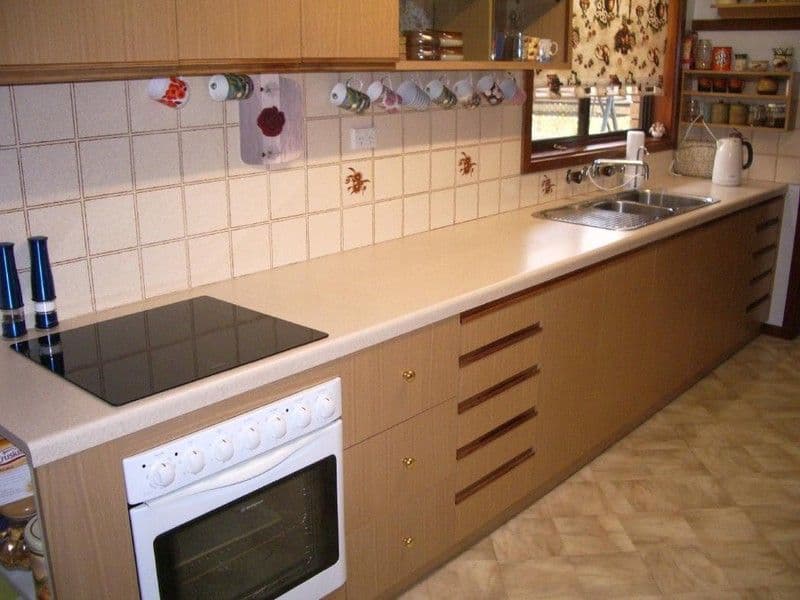 17 Campbell Street, BORDERTOWN SA 5268, Bordertown - Thumbnail 2