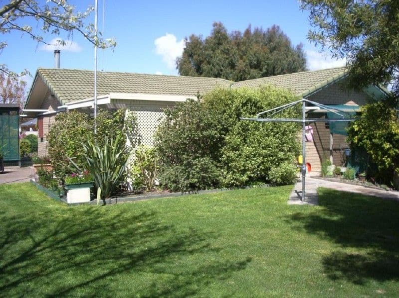 17 Campbell Street, BORDERTOWN SA 5268, Bordertown - Thumbnail 4