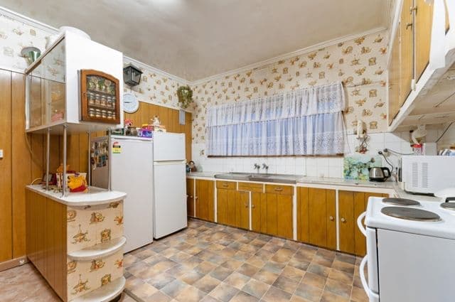 52 Acheron Avenue, RESERVOIR VIC 3073, Reservoir - Thumbnail 7