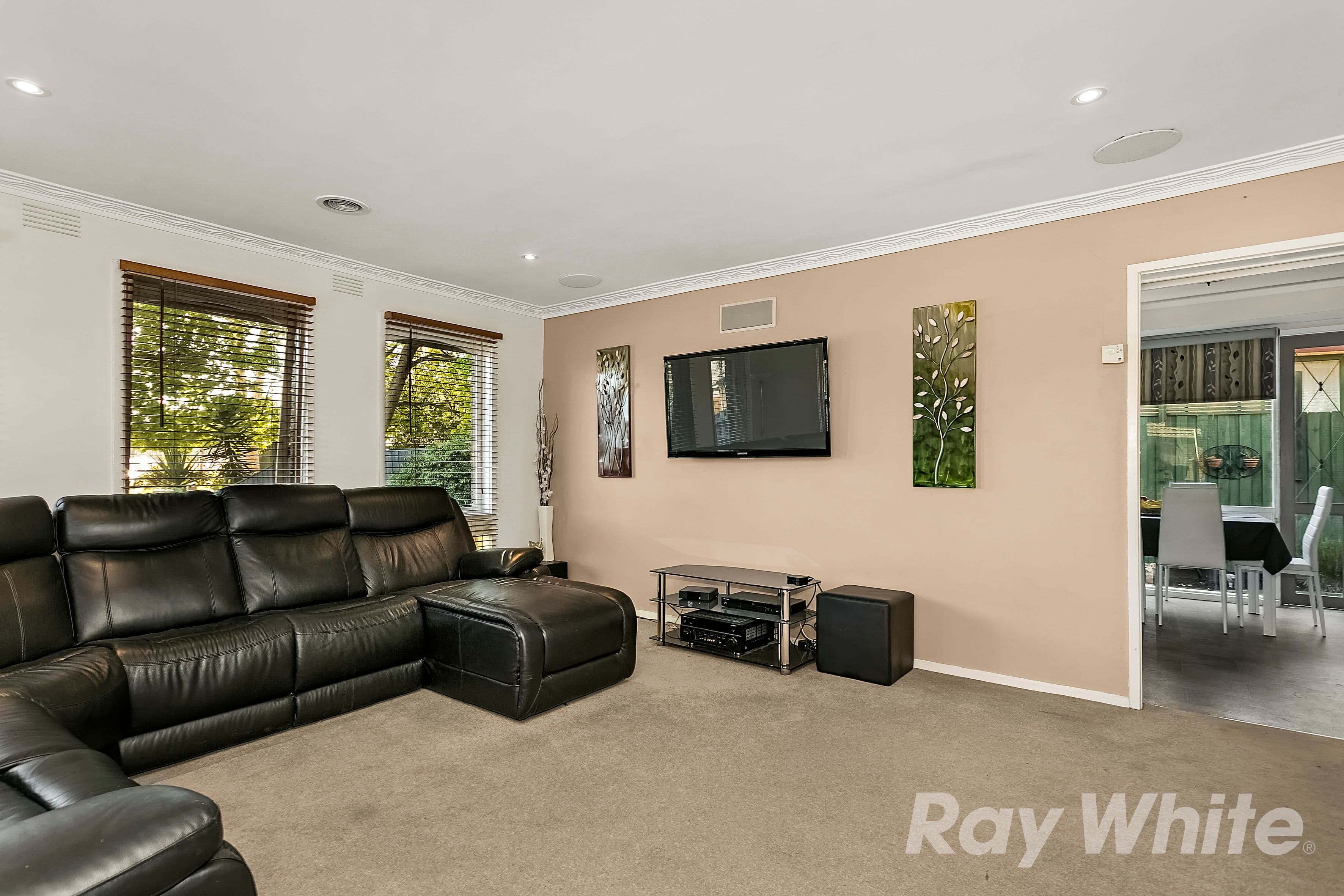 19 Pamela Court, Scoresby VIC 3179, Scoresby - Thumbnail 3