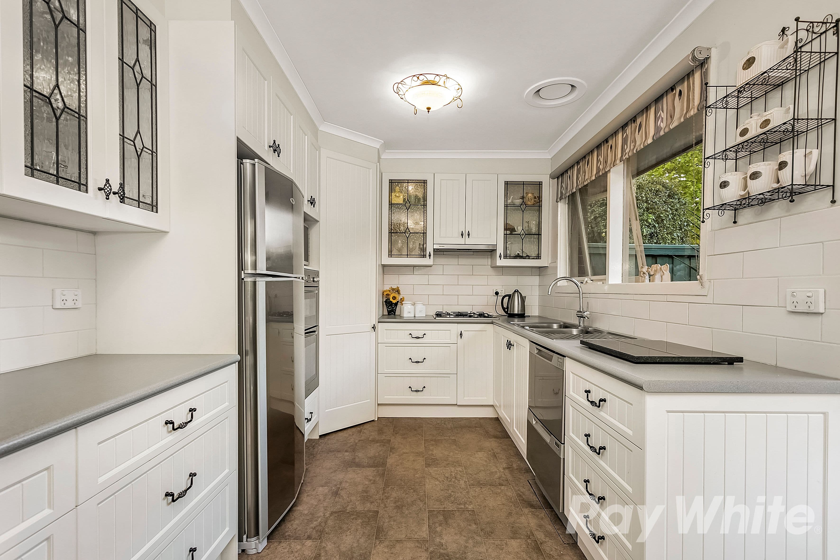 19 Pamela Court, Scoresby VIC 3179, Scoresby - Thumbnail 5