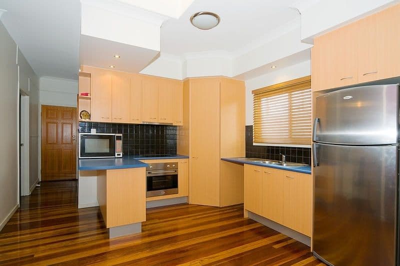 18 Gerlee Street, TENNYSON QLD 4105, Tennyson - Thumbnail 3