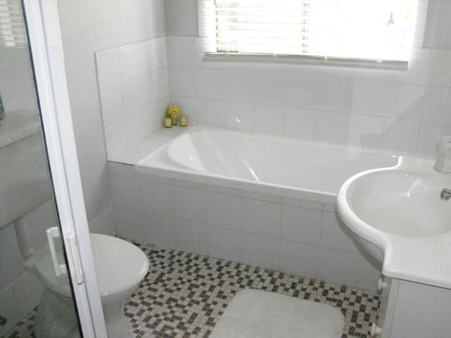 4 Lorking Street, PARKES NSW 2870, Parkes - Thumbnail 7