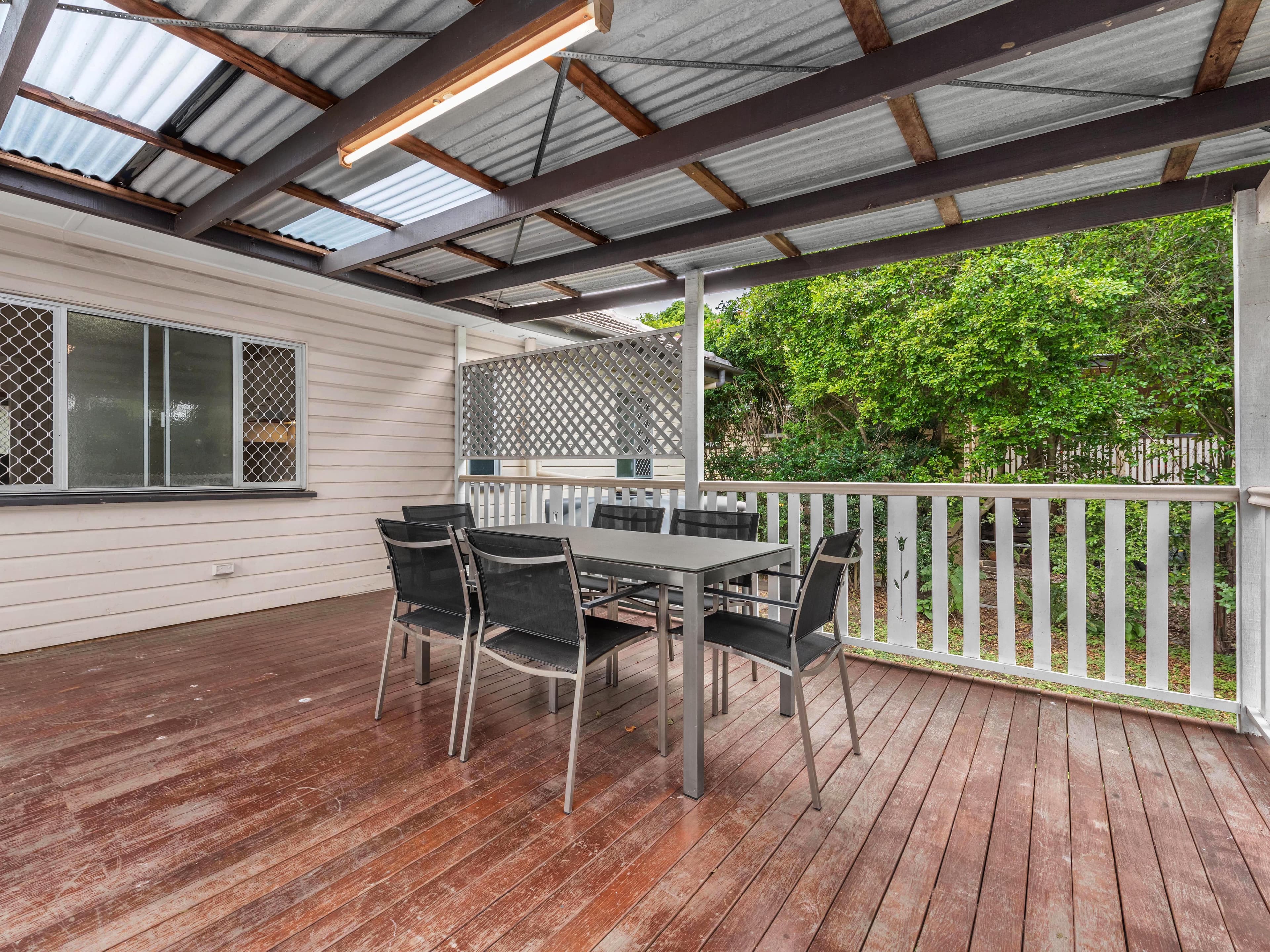 17 Goolara Street, Cannon Hill QLD 4170, Cannon Hill - Thumbnail 3