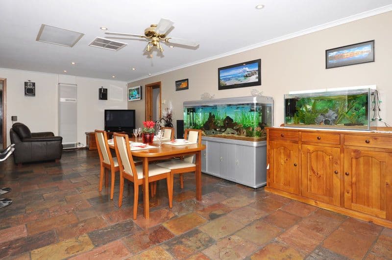 18 Cosgrove Crescent, OLD REYNELLA SA 5161, Old Reynella - Thumbnail 7