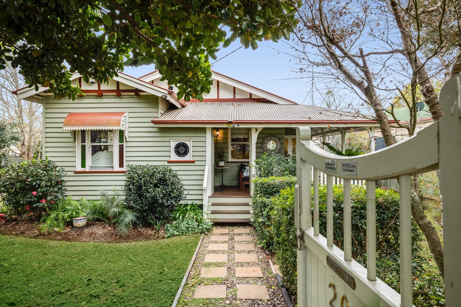 201 Campbell Street, Newtown QLD 4350, Newtown - Thumbnail 2